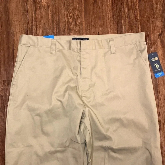 US POLO Straight Leg Pants Tan Khaki Twill Pants Straight Leg 42x32 New - Picture 4 of 9
